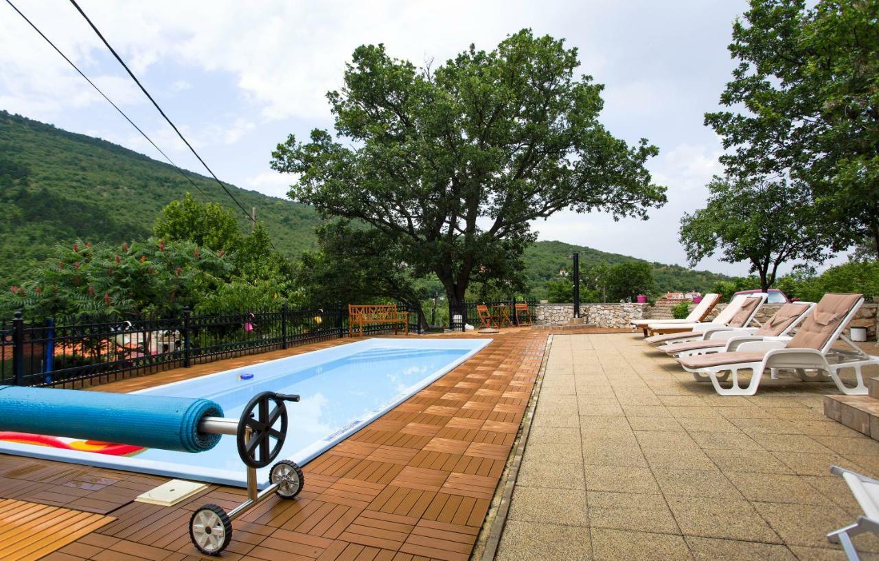 Holiday Homes Mirjana Mošćenička Draga Exterior foto